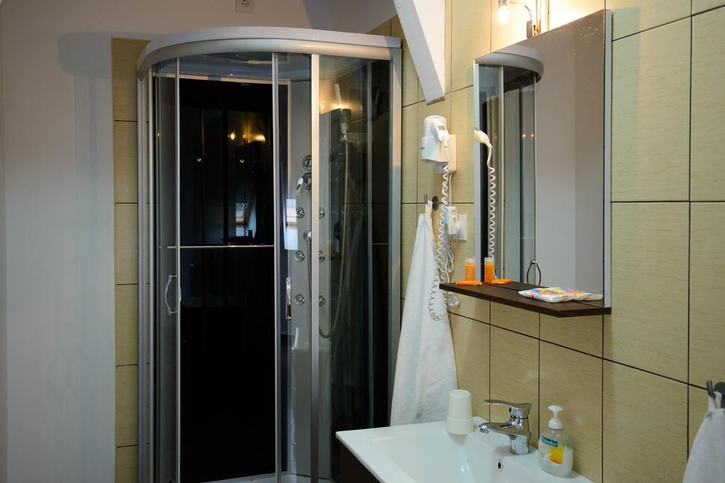 Cetate Residence Braşov Extérieur photo