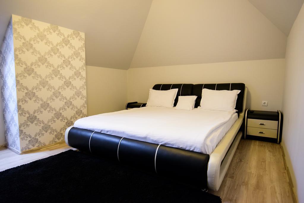 Cetate Residence Braşov Extérieur photo