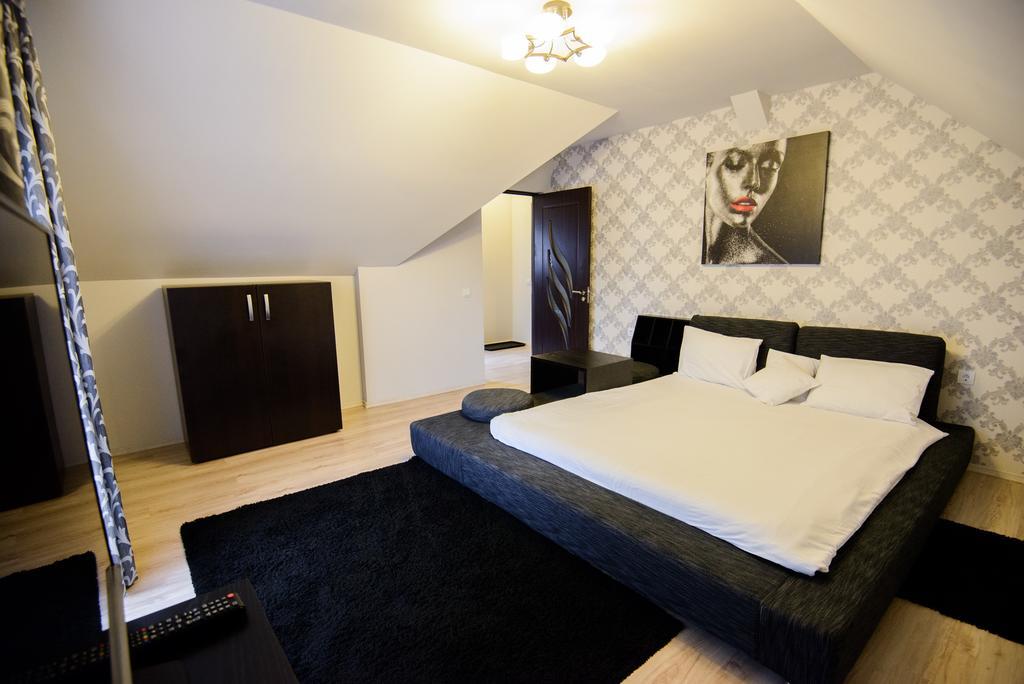 Cetate Residence Braşov Extérieur photo