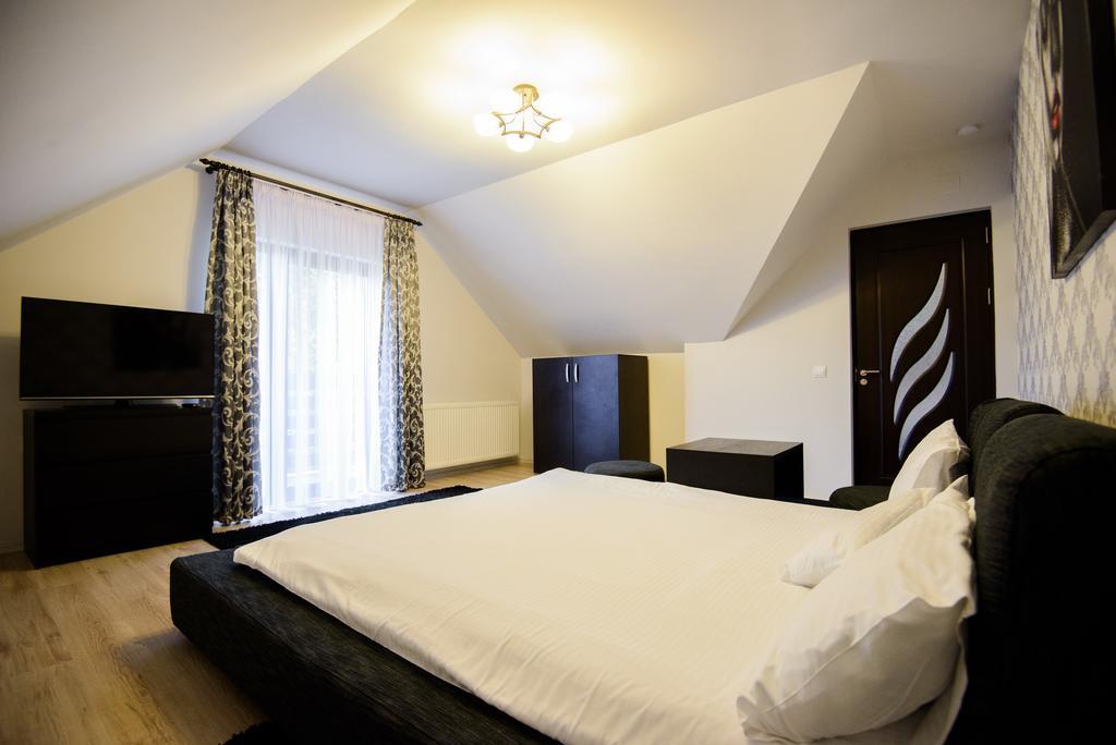 Cetate Residence Braşov Extérieur photo